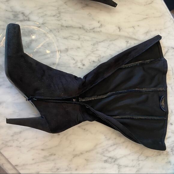 Jessica Simpson Women's Black Micro Suede Zip Up Boots w/Bow Detail Size 9 - Picture 11 of 16